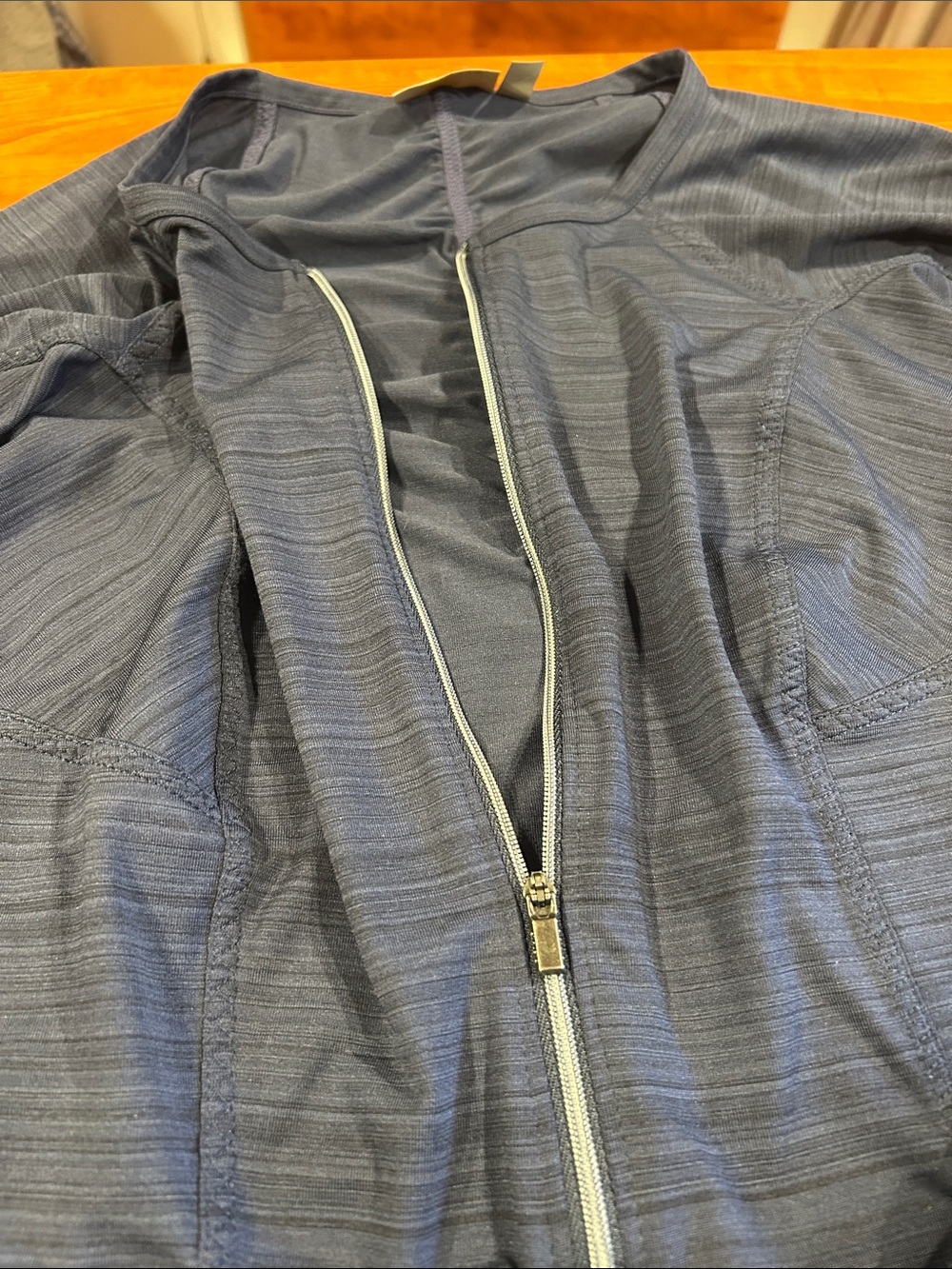 Athleta Rash Guard - Small - Picture 8 of 8